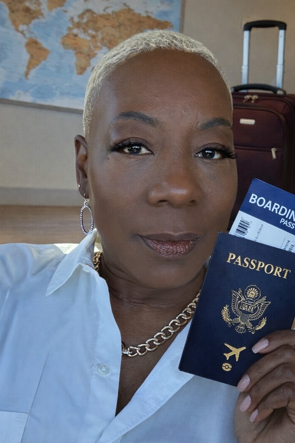 Cruise Brothers Travel Agent dee tru